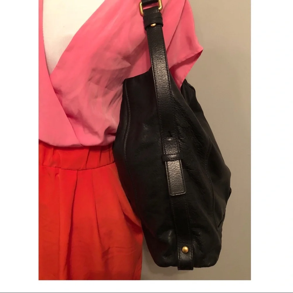 Marc by Marc Jacobs Black Leather Slouchy Shoulder Satchel | Med.